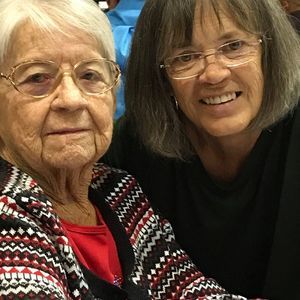 Meet your Posher, Pauline